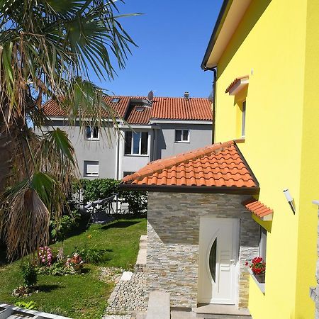 Apartment Mirjana 2 Rijeka Buitenkant foto